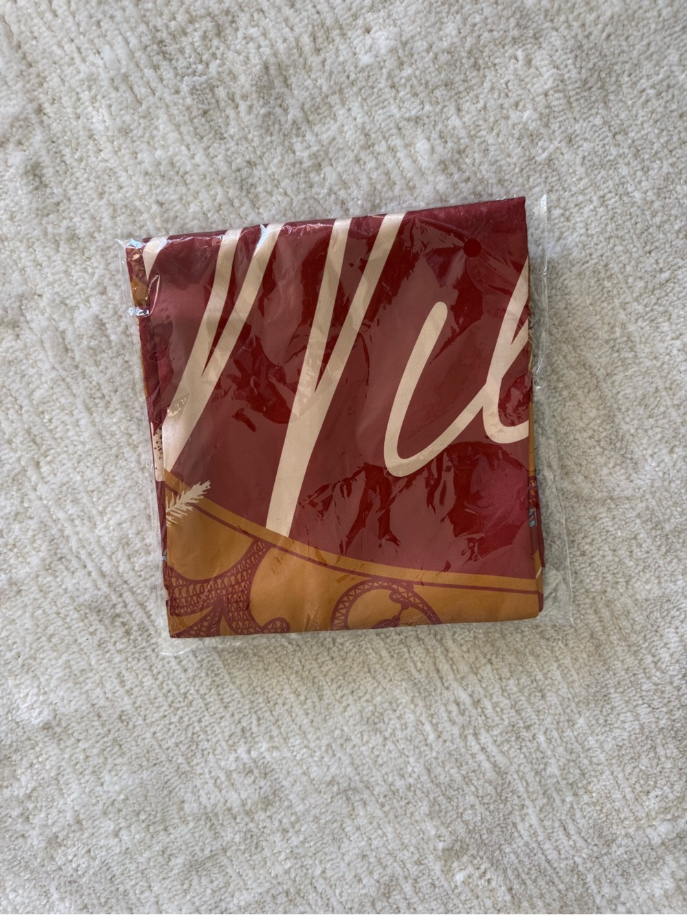 “NEW SEALED TOUR MERCH” Orange and Gold Patterned Lainey Wilson Scarf